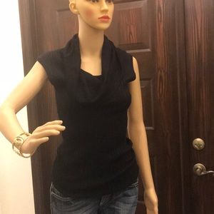 Black top M catch me i